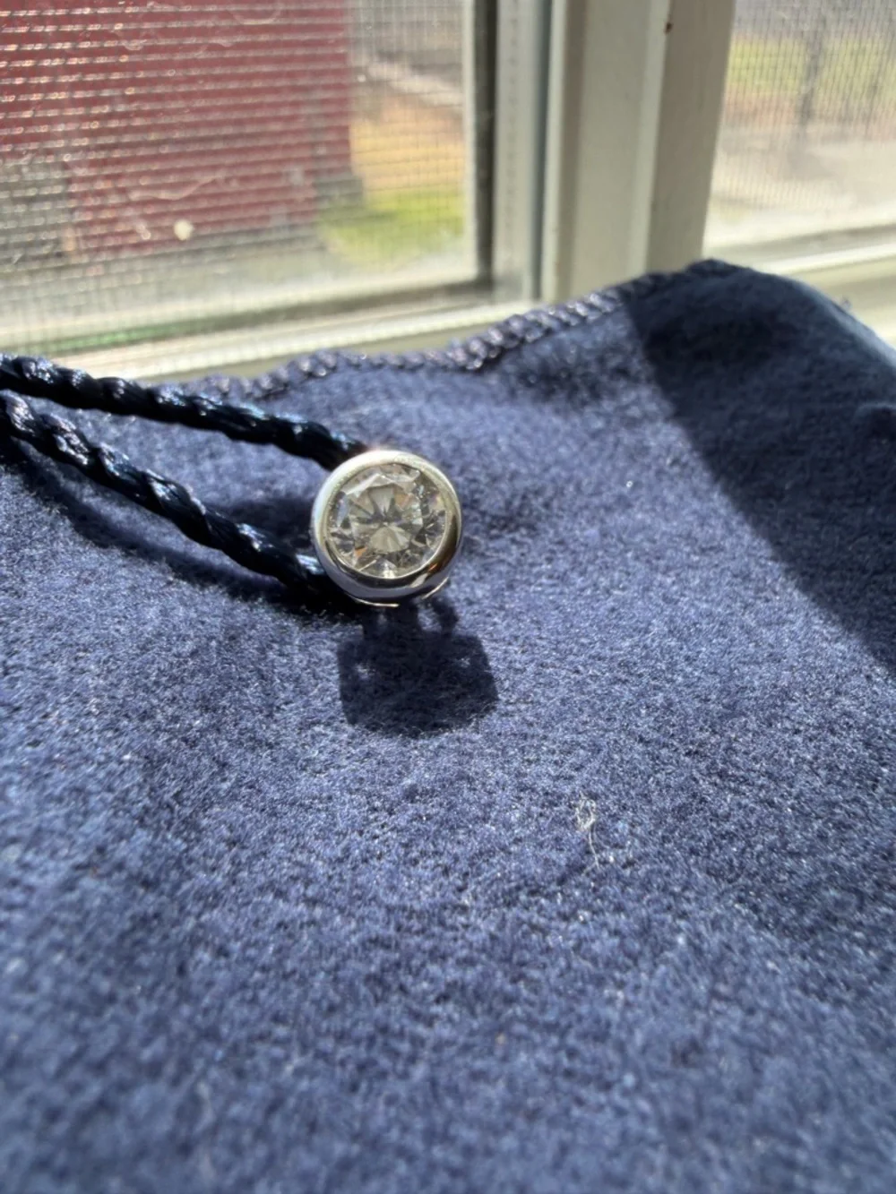 N/A sparkling bezel